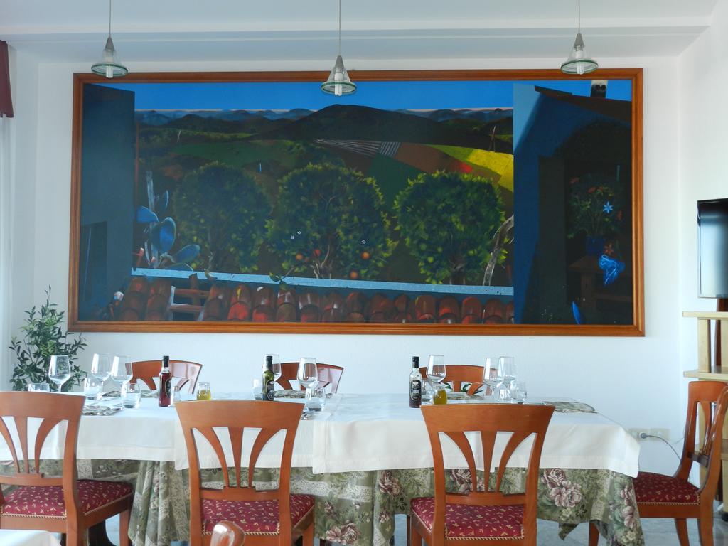 Hotel Il Mulino Capo dʼOrlando Екстериор снимка
