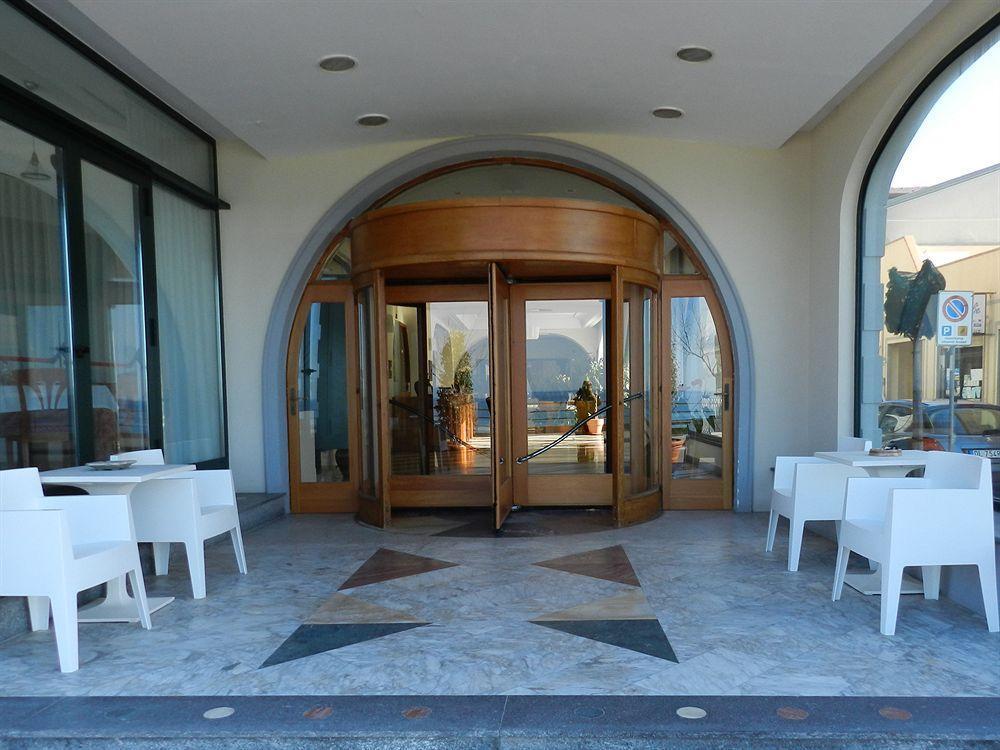 Hotel Il Mulino Capo dʼOrlando Екстериор снимка